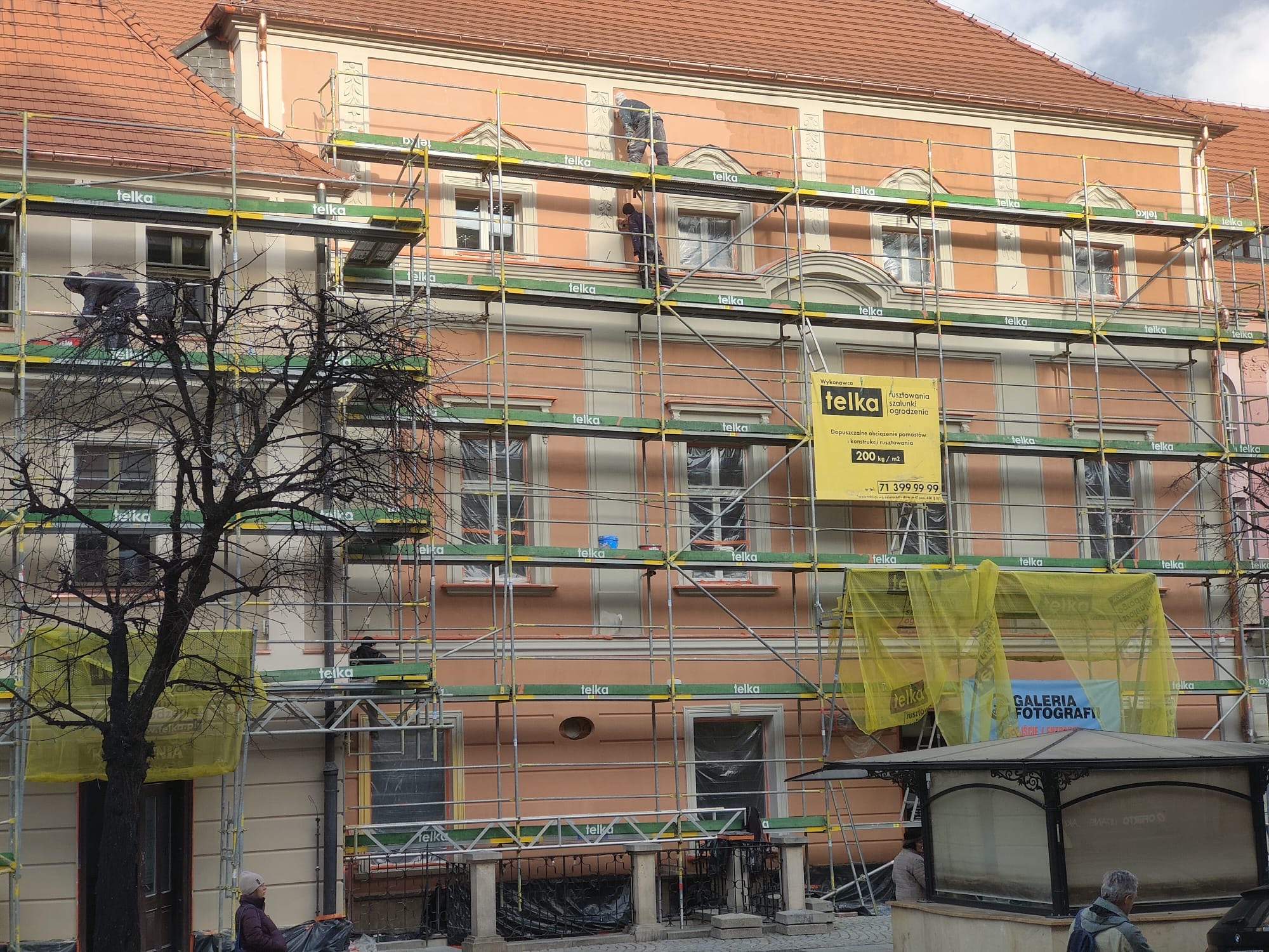 Galeria — renowacja elewacji, Świdnica